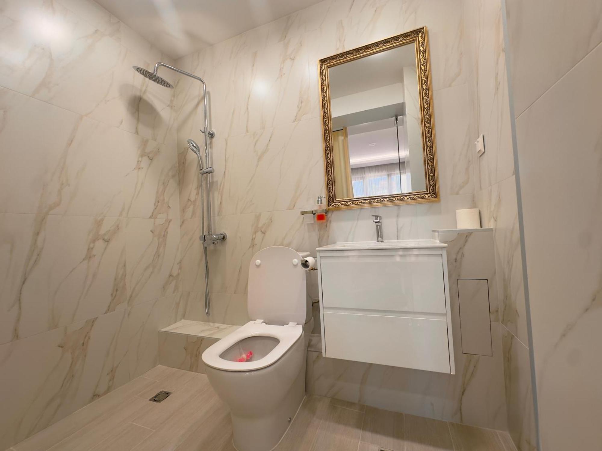 Luxury Apartments 1 София Екстериор снимка